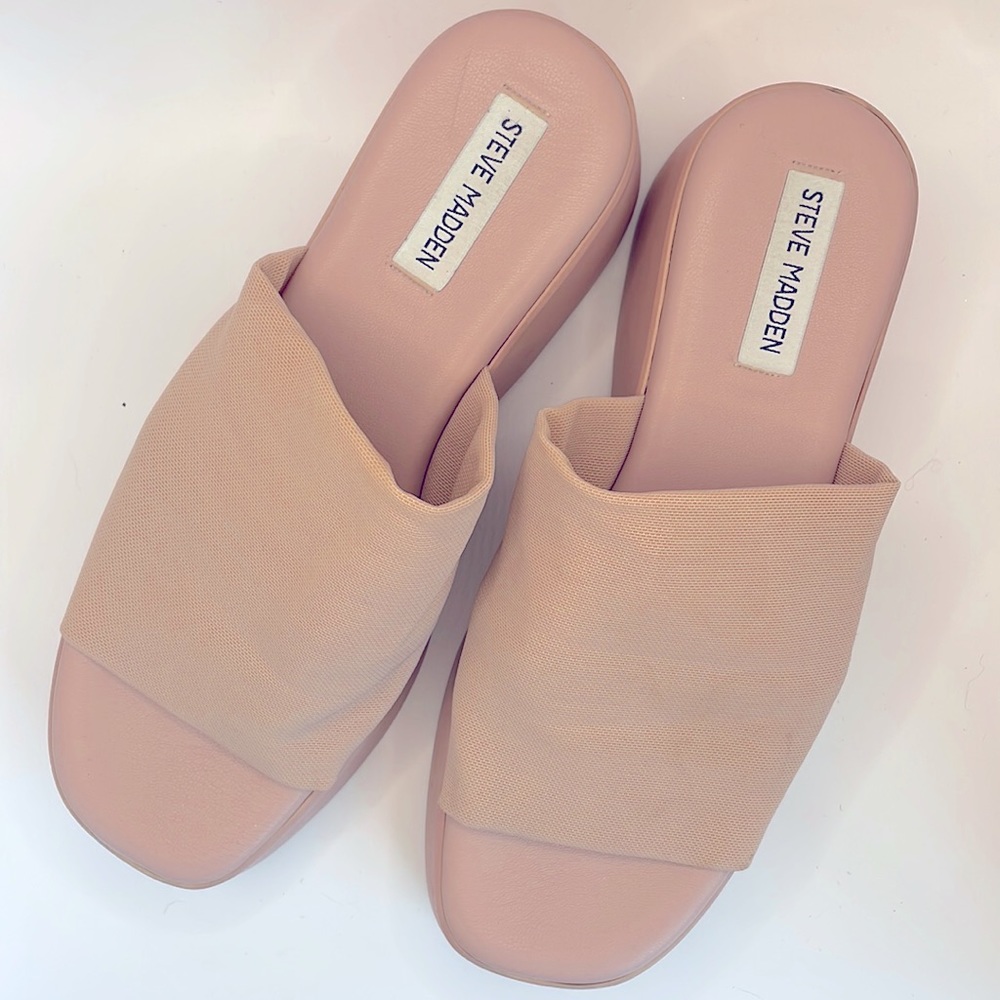 Pink platform Steve Madden size 9